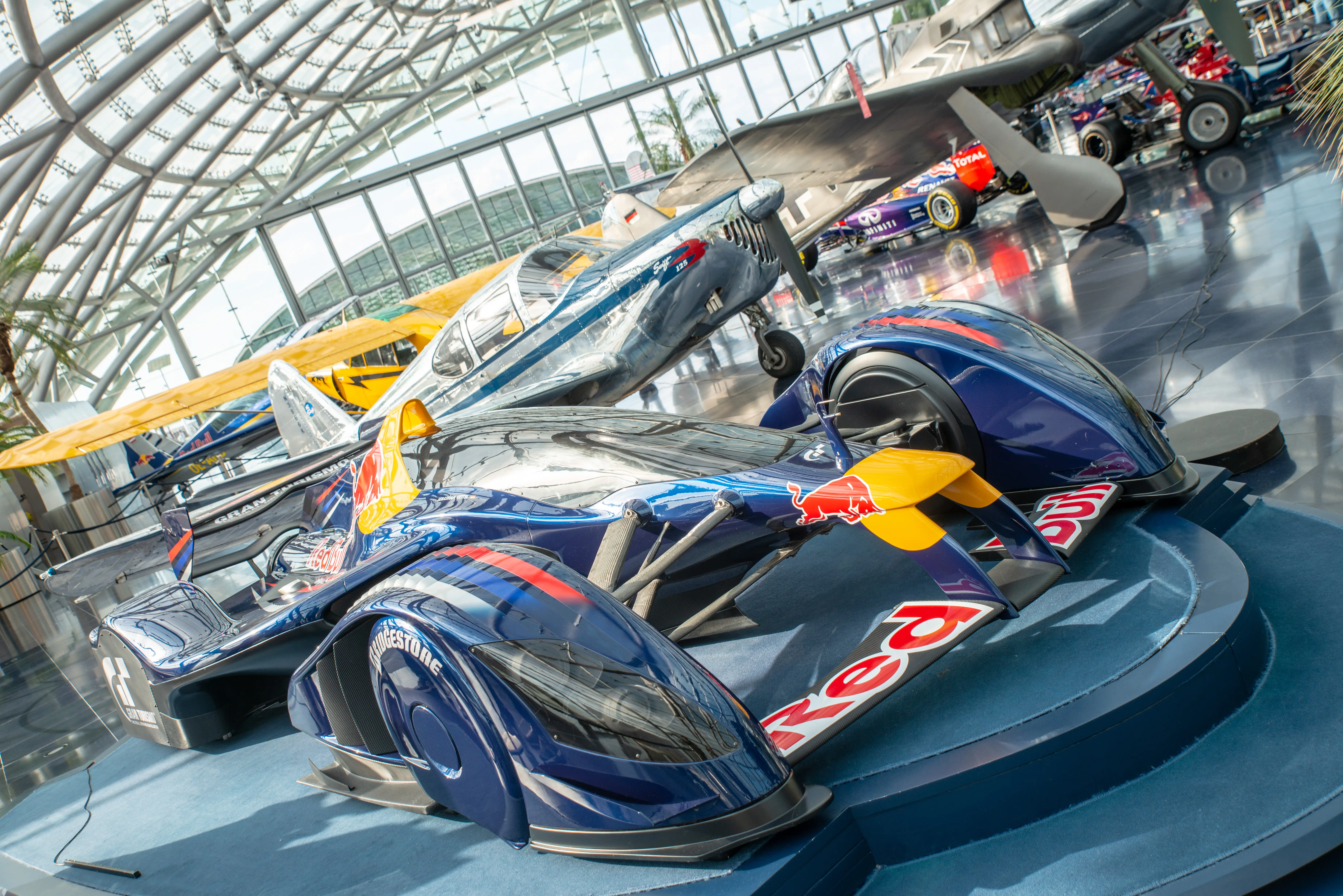 Hangar-7 Racing Car Collection